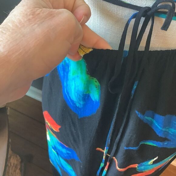 New Forever 21 Floral Maxi Dress 🌺 - Picture 11 of 11